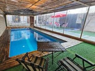 ویلا با استخر آبگرم "سورنا" در ملارد ویلا با استخر آبگرم "سورنا" در ملارد