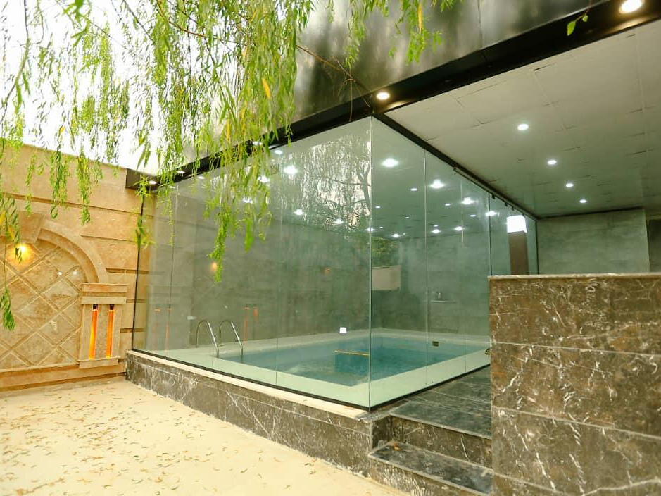 استخر استخر