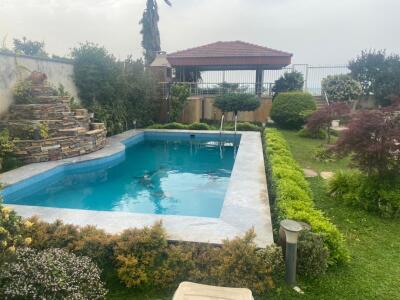 ویلا با استخر آبگرم در نمک آبرود