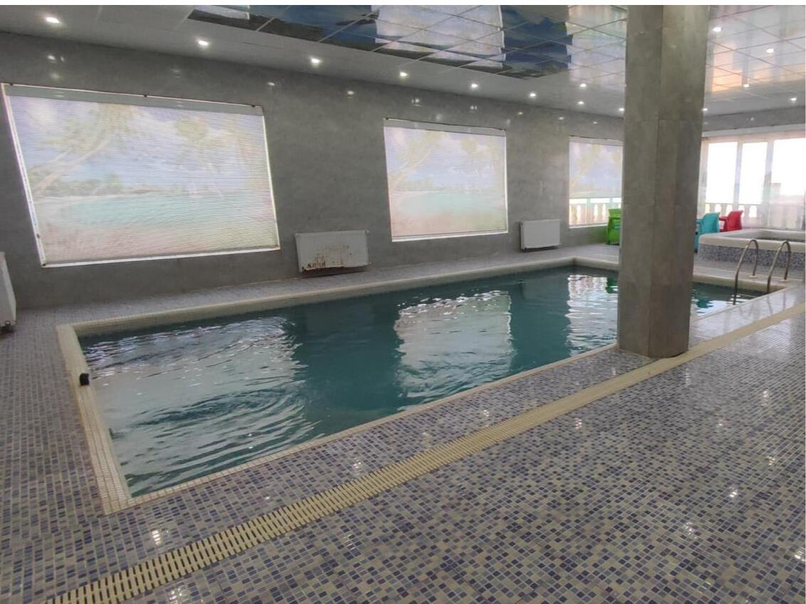 استخر استخر