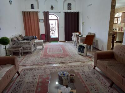 دو خوابه با حمام سنتی و جکوزی