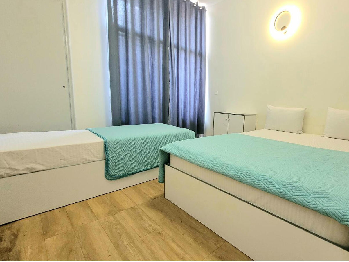 اتاق‌خواب 1