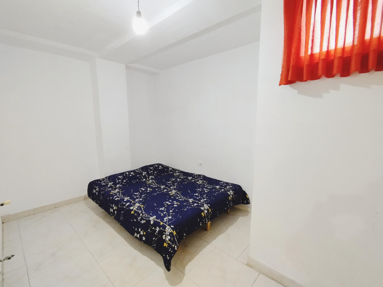 اتاق‌خواب ۱