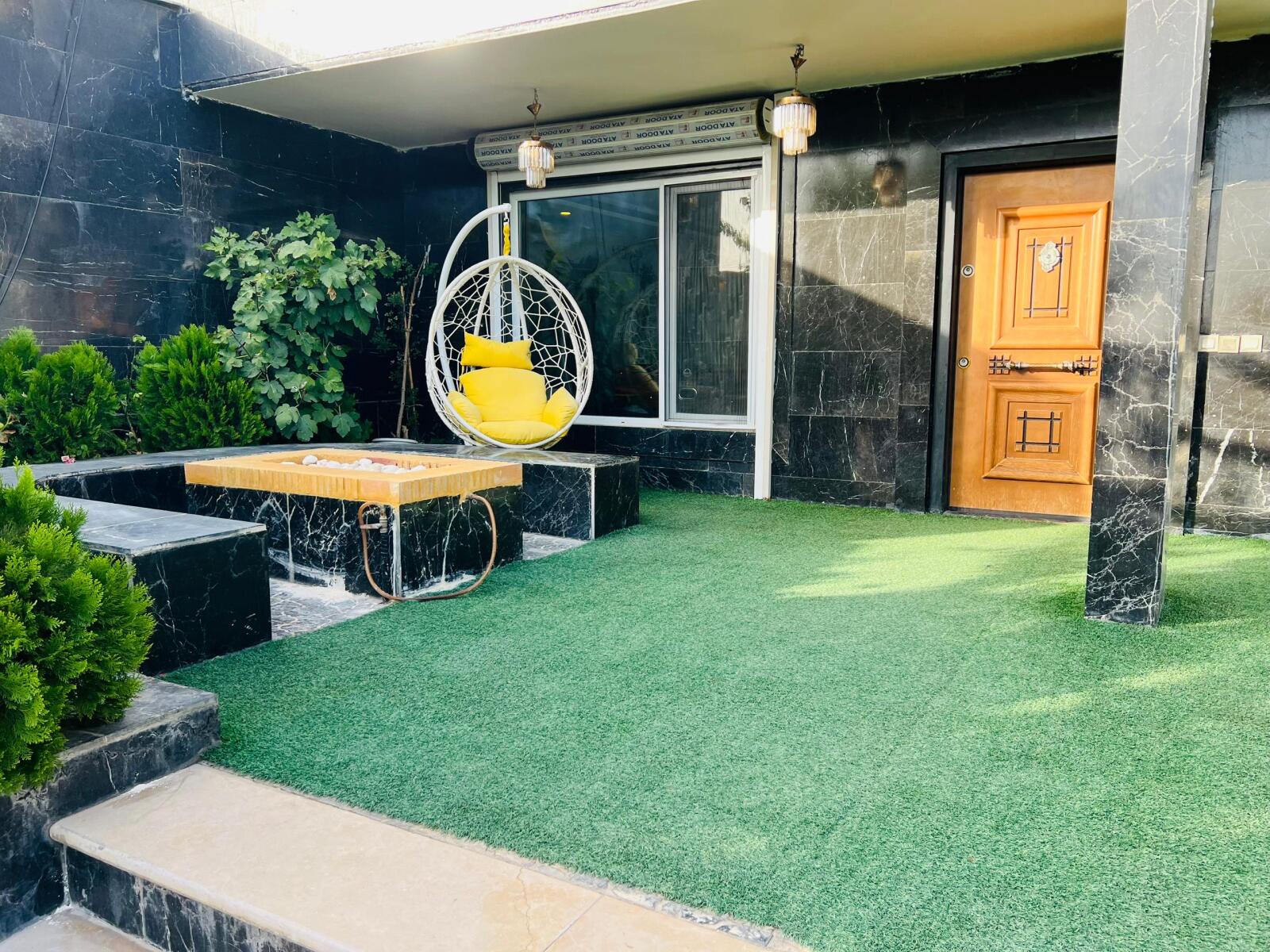 ورودی اقامتگاه