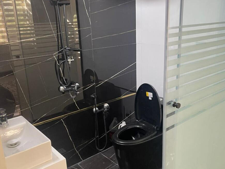 سرویس بهداشتی و حمام سرویس بهداشتی و حمام