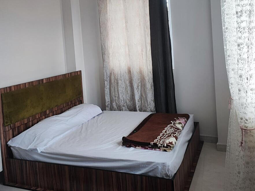 اتاق‌خواب 1