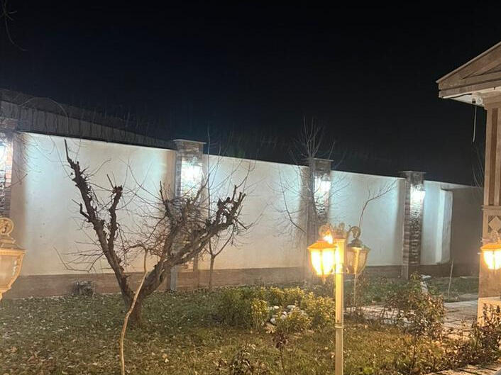 حیاط حیاط