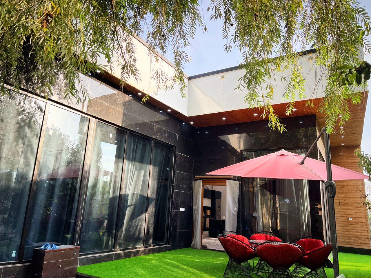 ورودی اقامتگاه ورودی اقامتگاه