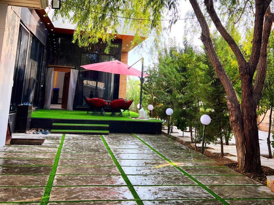 ورودی اقامتگاه ورودی اقامتگاه