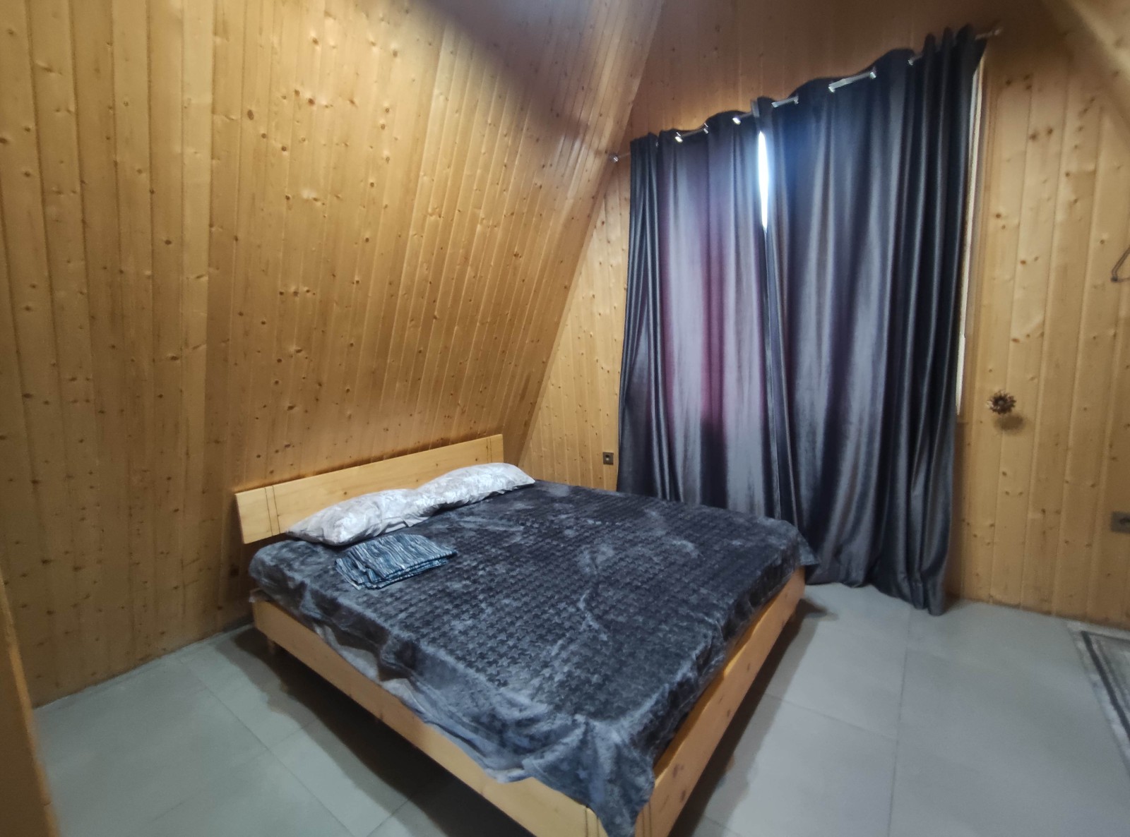 اتاق مستر اتاق مستر