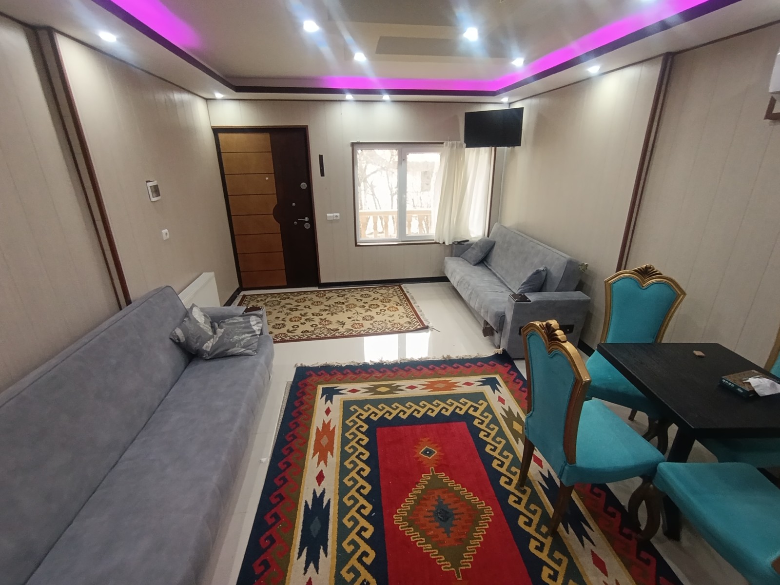 اتاق پذیرایی