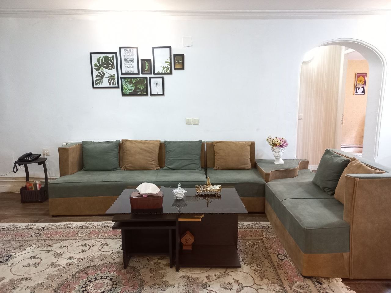 ست مبلمان ۶ نفره