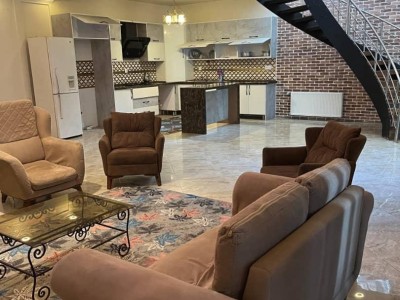 باغ ویلا گل یخ ( رودهن )