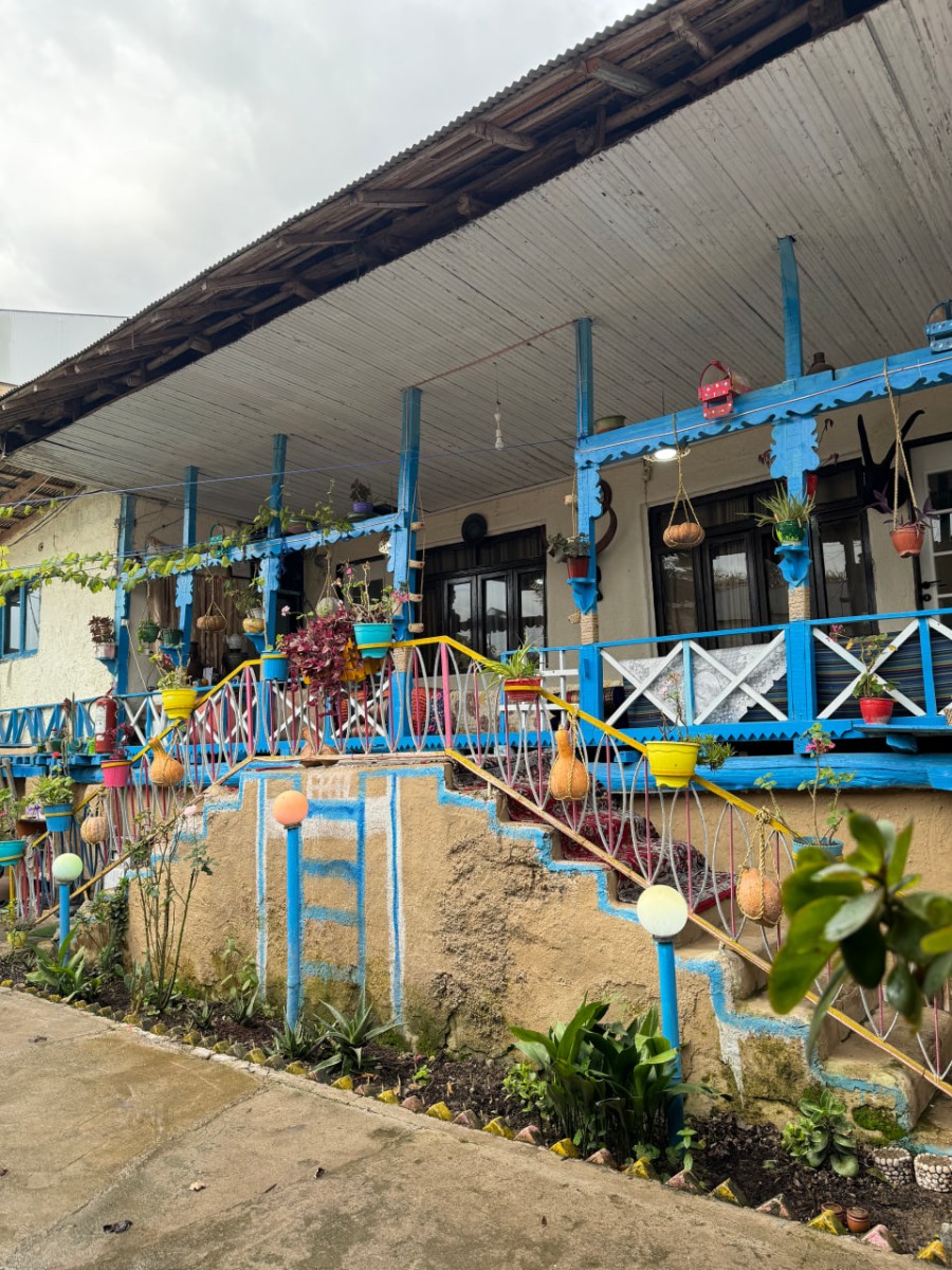 نمای ساختمان