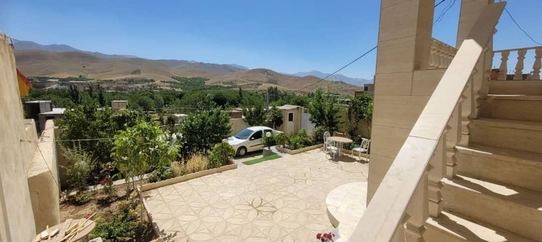 حیاط