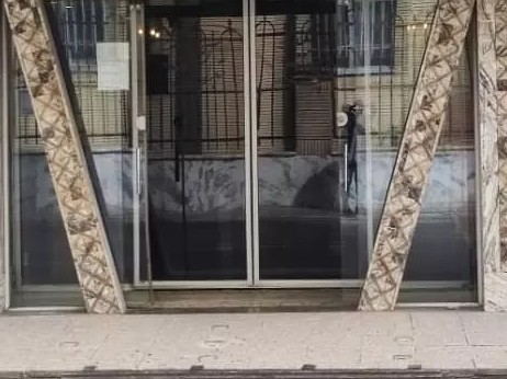 ورودی اقامتگاه