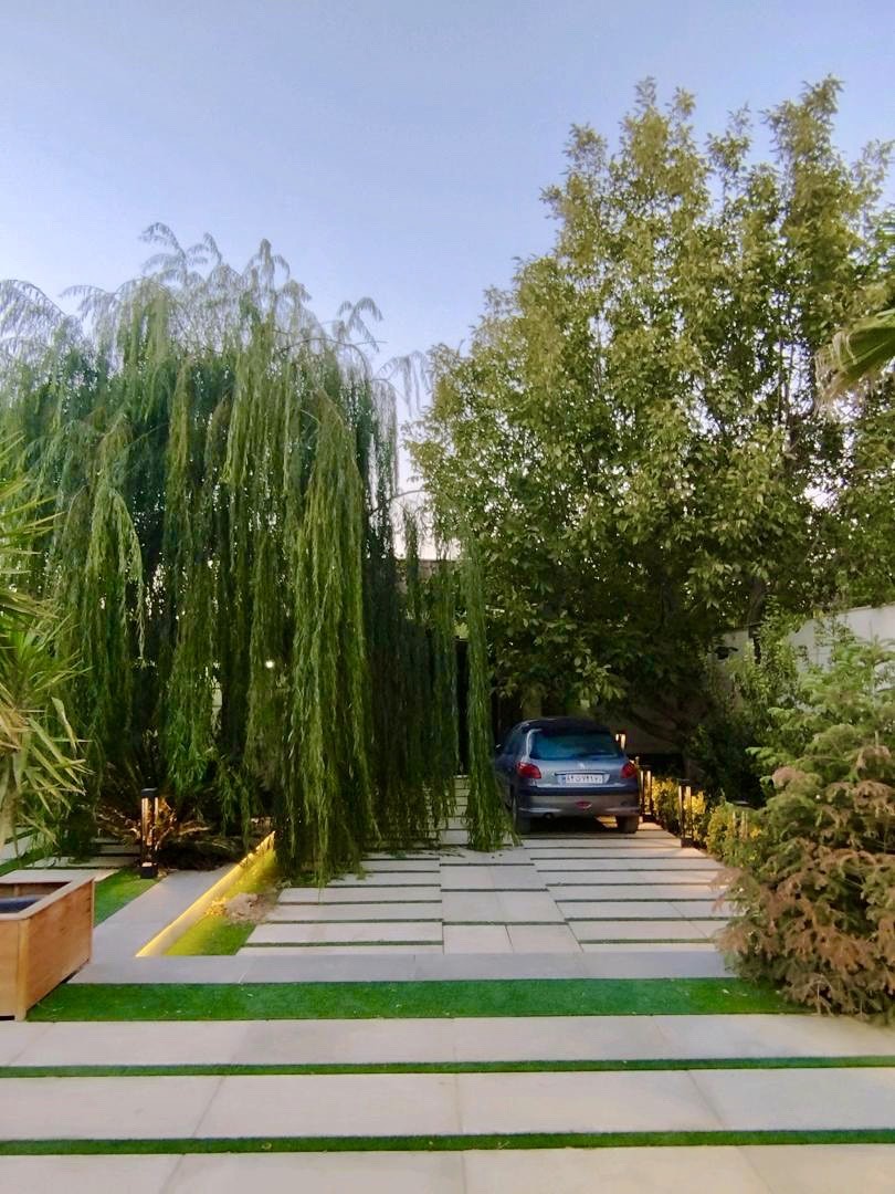 حیاط حیاط