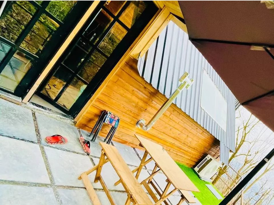 ورودی اقامتگاه