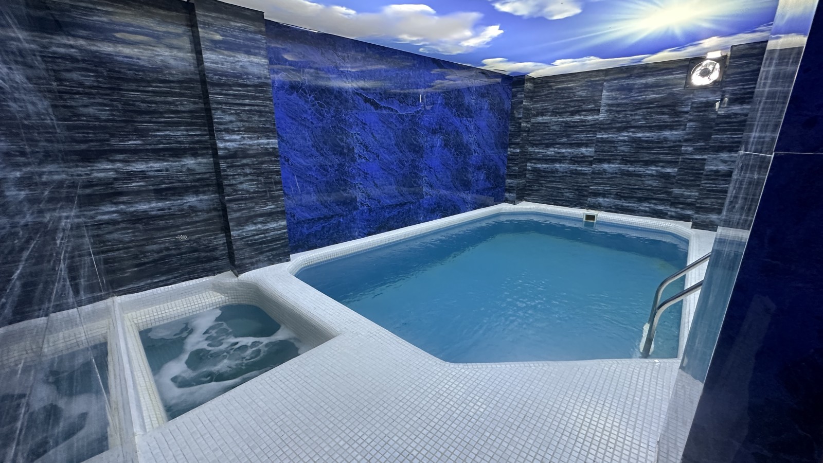 استخر استخر