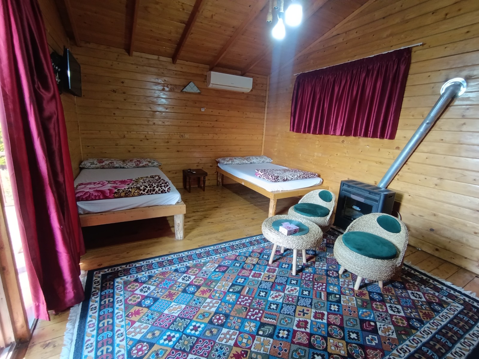 اتاق پذیرایی و خواب اتاق پذیرایی و خواب