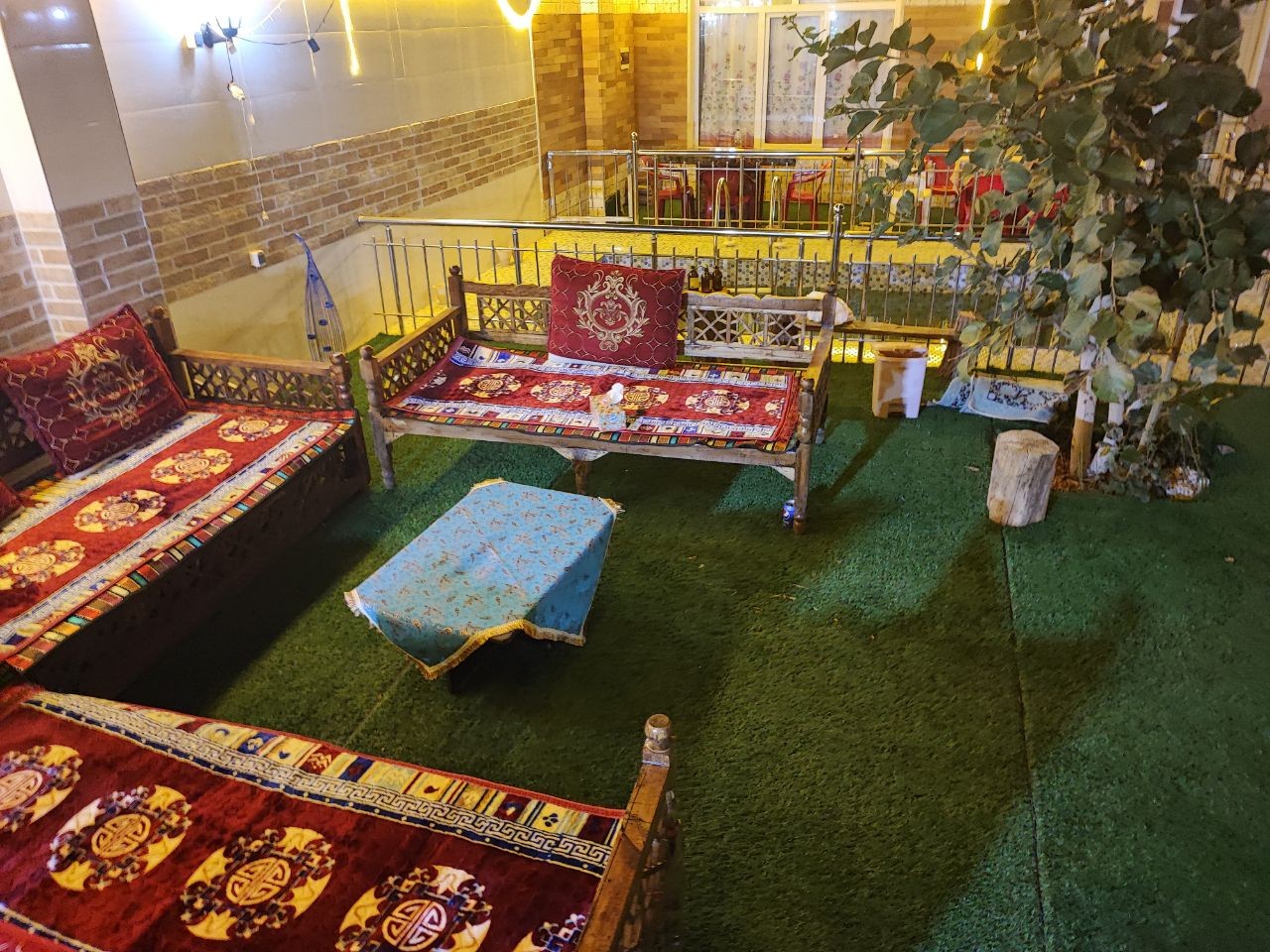 حیاط