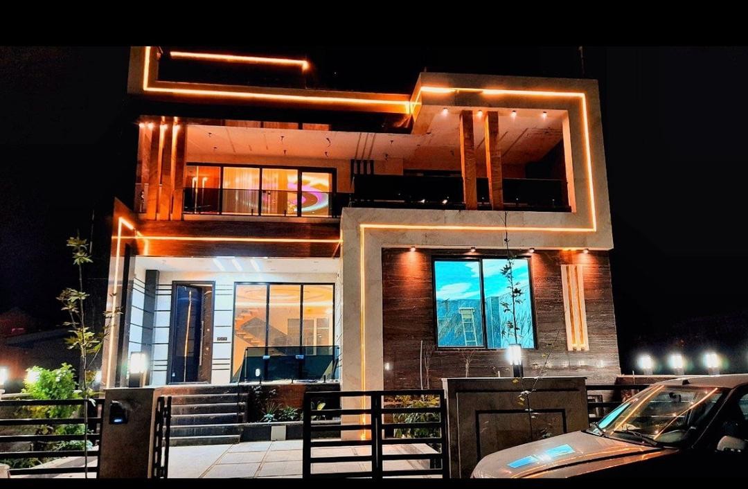 نمای ساختمان