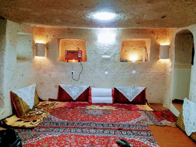 اقامتگاه بومگردی "سعادت کندوان 1"