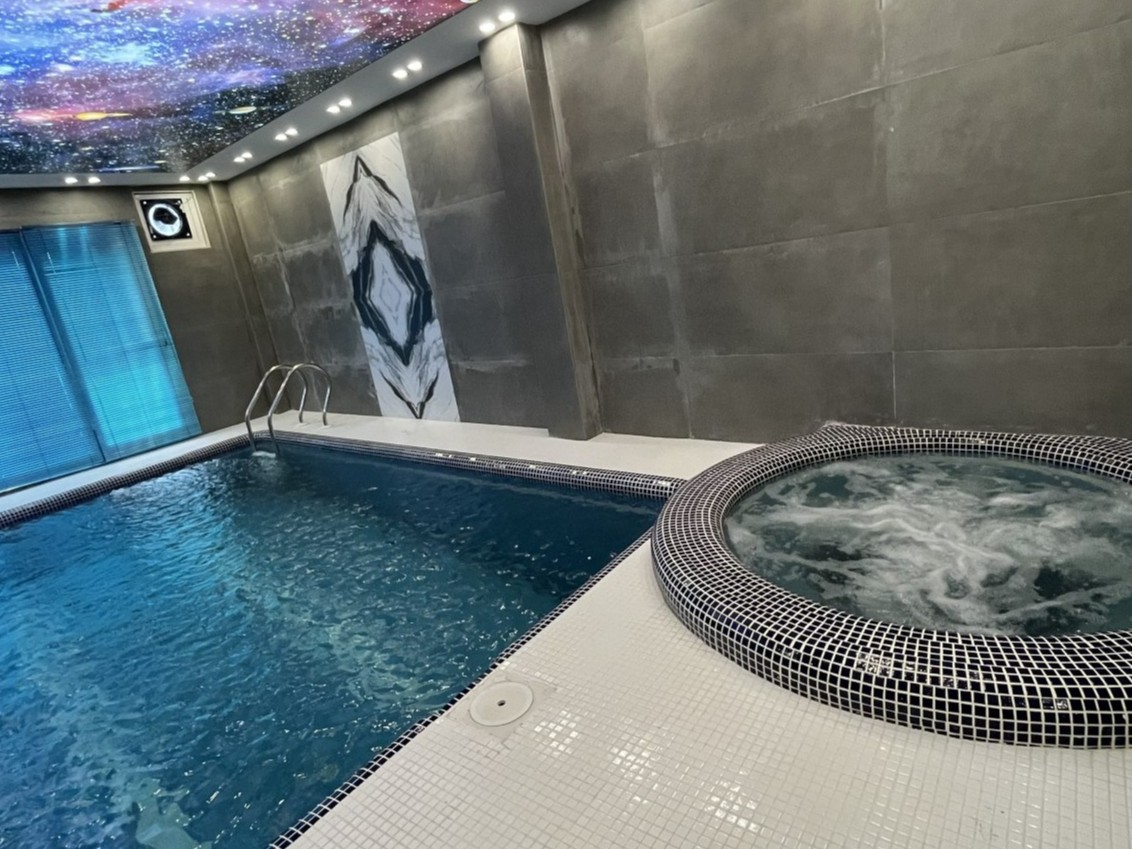 استخر استخر