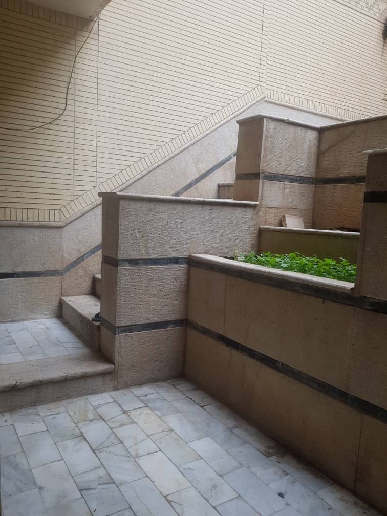 ورودی اقامتگاه