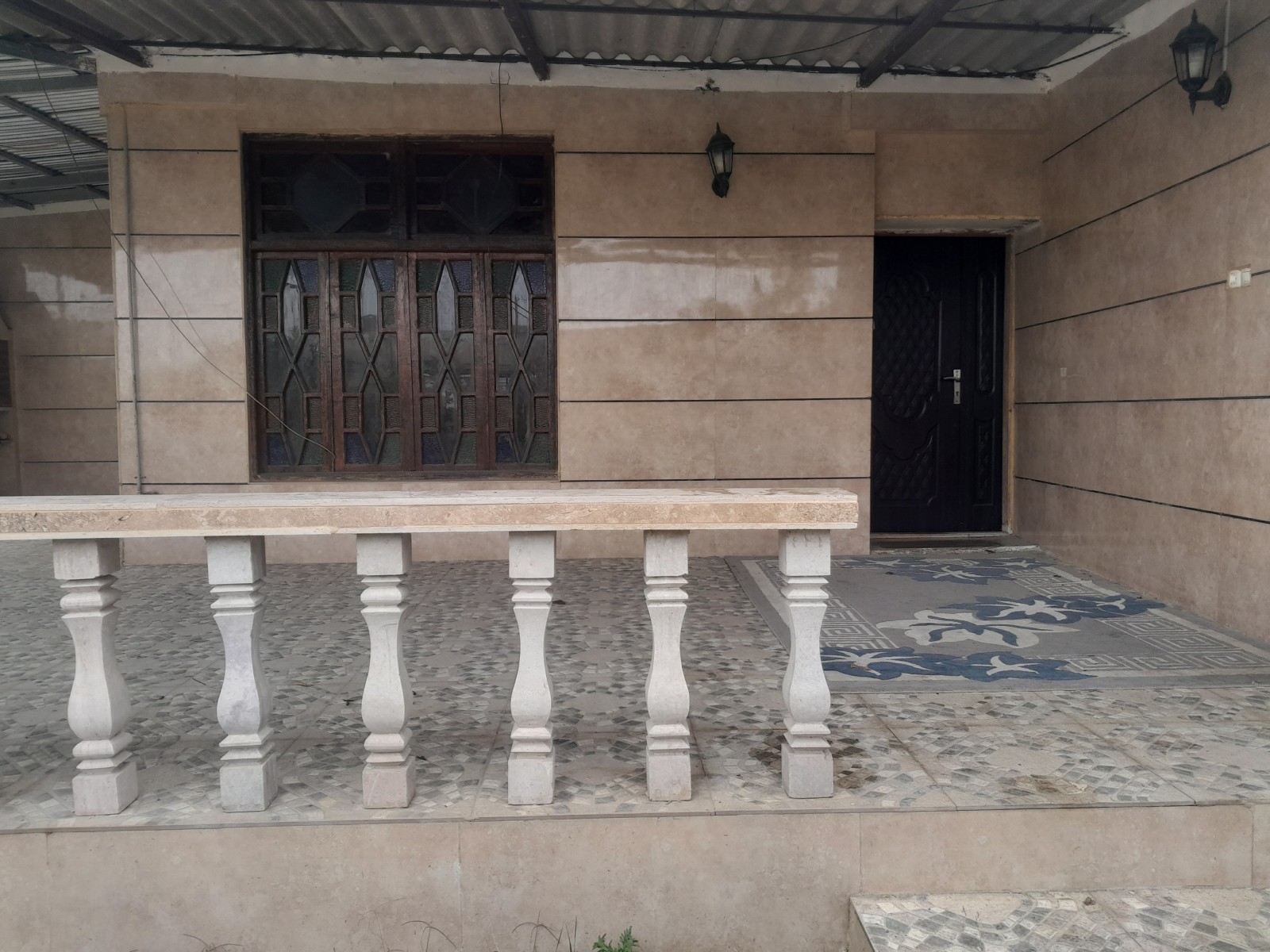 ورودی اقامتگاه