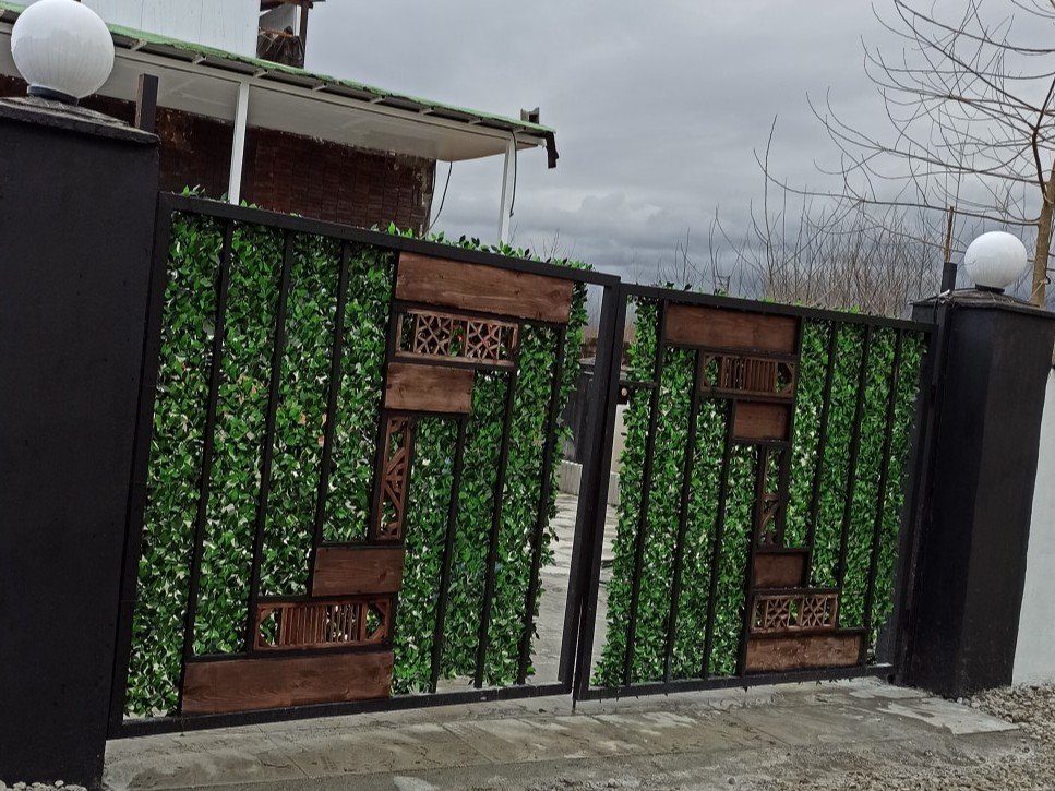 ورودی اقامتگاه ورودی اقامتگاه