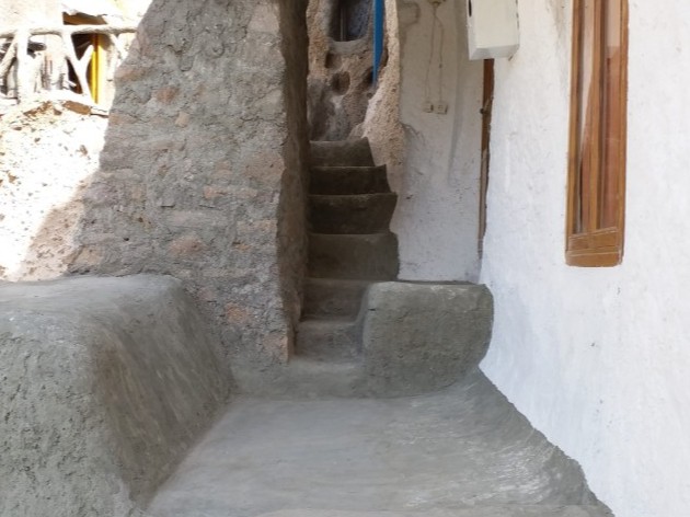 ورودی اقامتگاه ورودی اقامتگاه