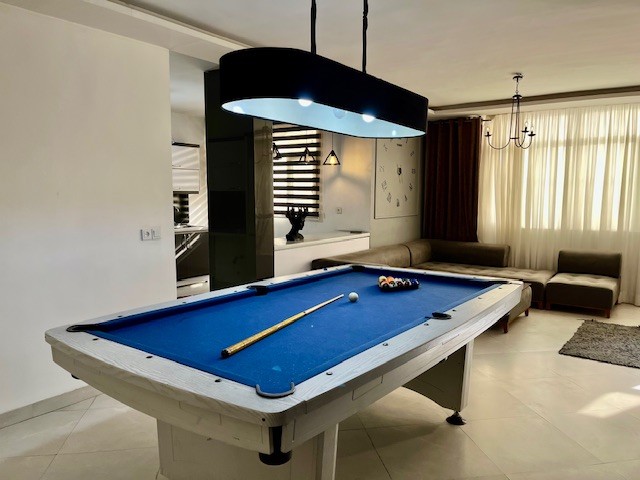 میز بیلیارد