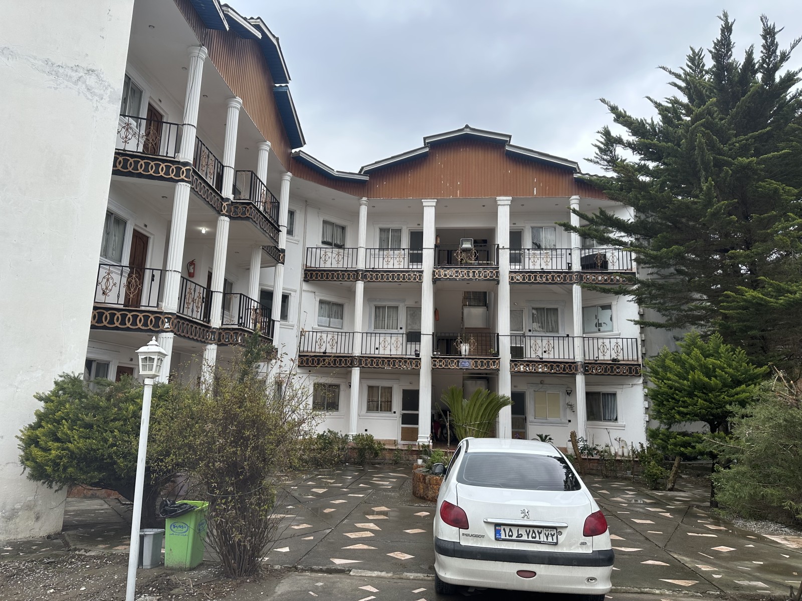 نمای ساختمان