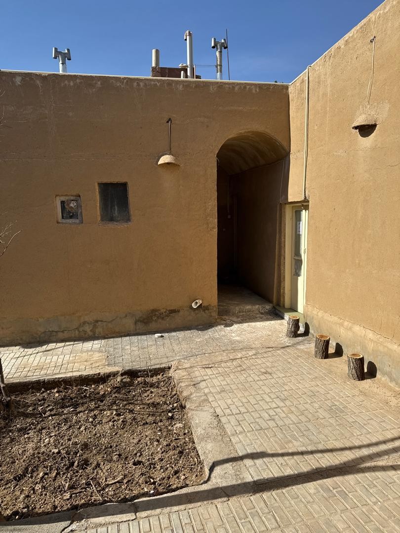 حیاط