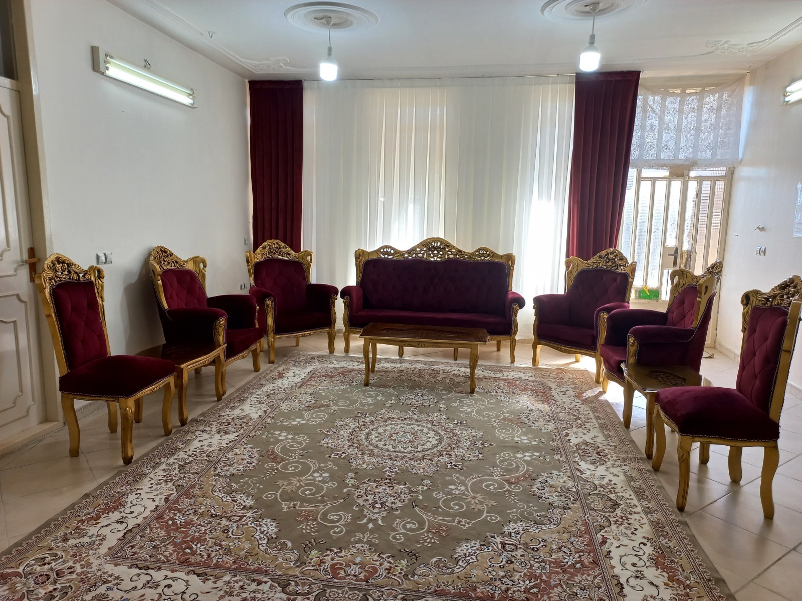 اتاق پذیرایی