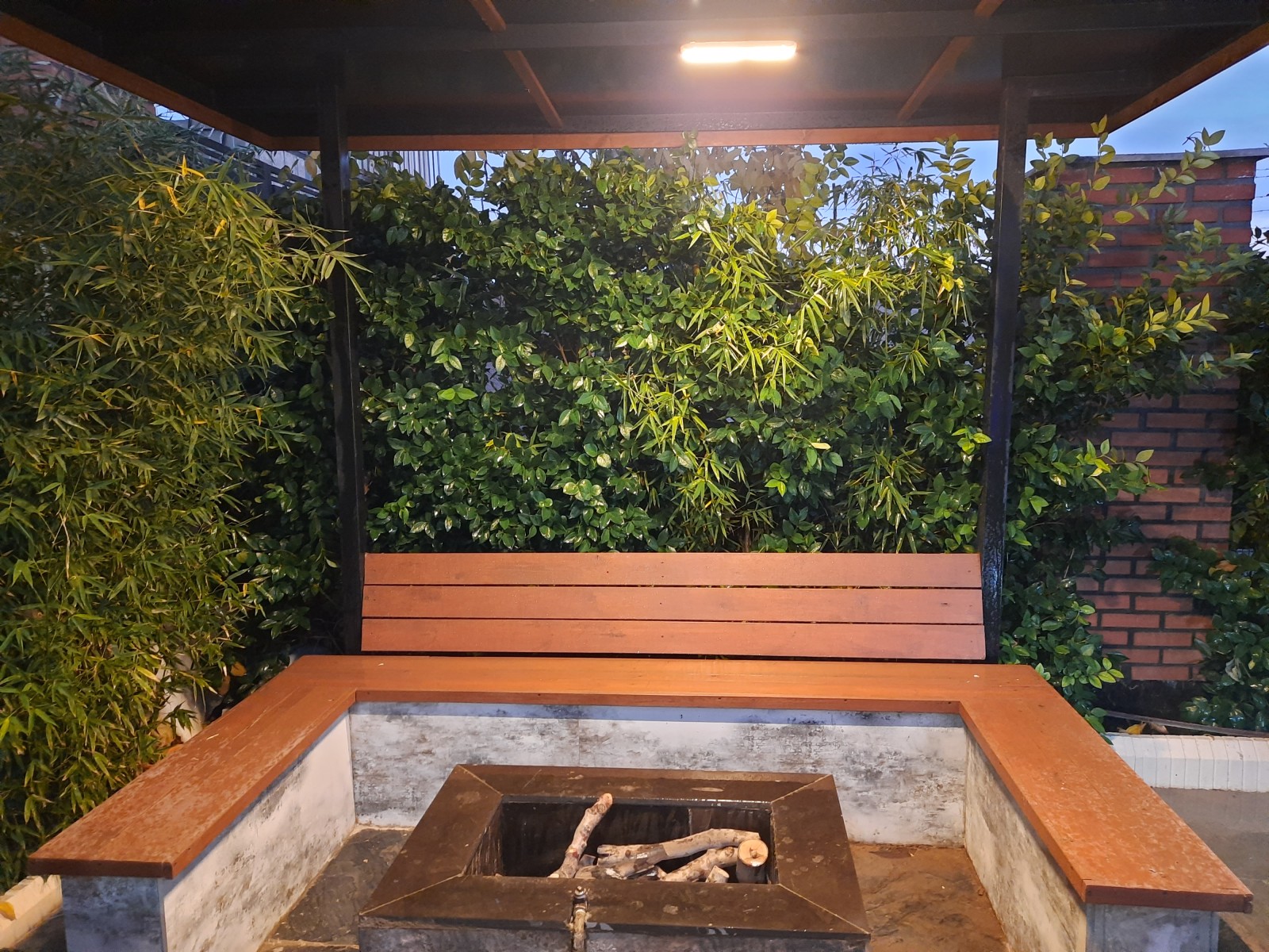 آلاچیق آلاچیق