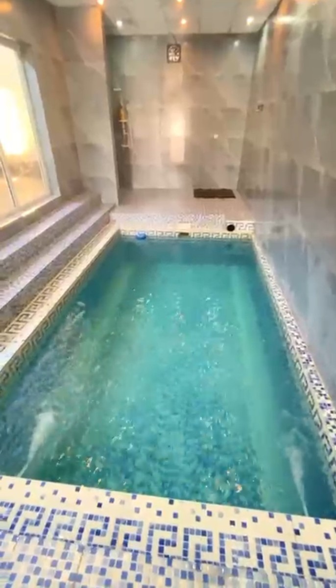 استخر استخر