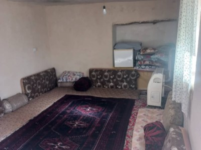 اقامتگاه بومگردی "قلعه سرد" سوییت ۱۸ متری"