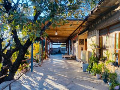 اقامتگاه بومگردی "قلعه سرد  سوییت ۳۶ متری 1"