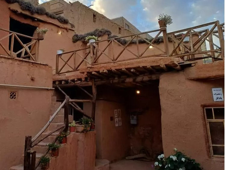 نمای ساختمان