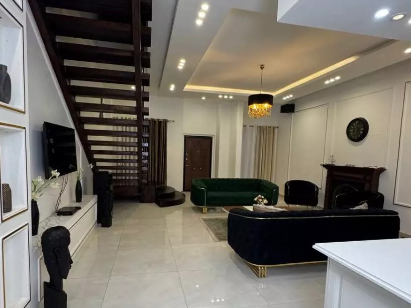 اتاق پذیرایی اتاق پذیرایی