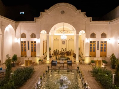 عمارت آقائی "اتاق 101"