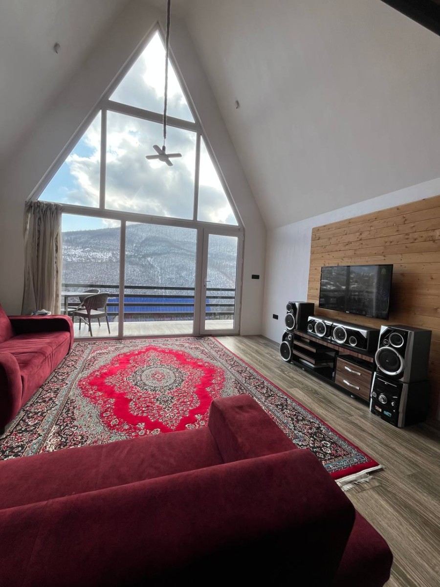 هال و پذیرایی