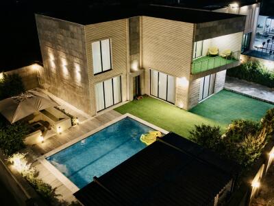 ویلای  لوكس استخردار "آرکان" در کردان