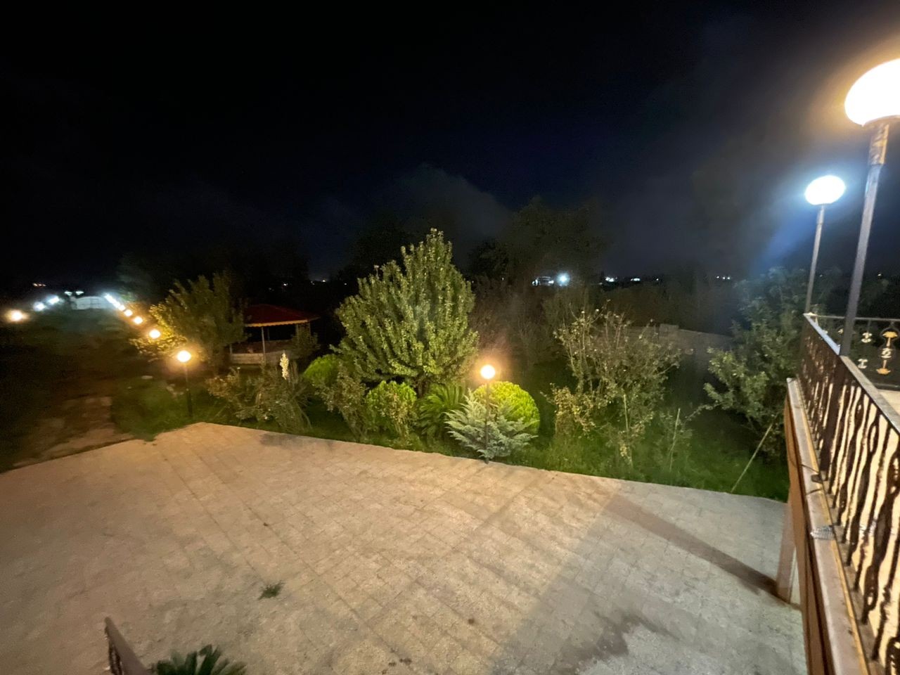 آلاچیق