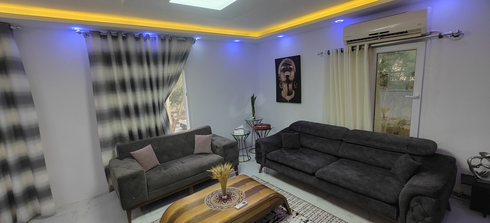 اتاق پذیرایی اتاق پذیرایی