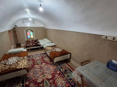اقامتگاه بومگردی انار "اتاق مستر کیوانی"