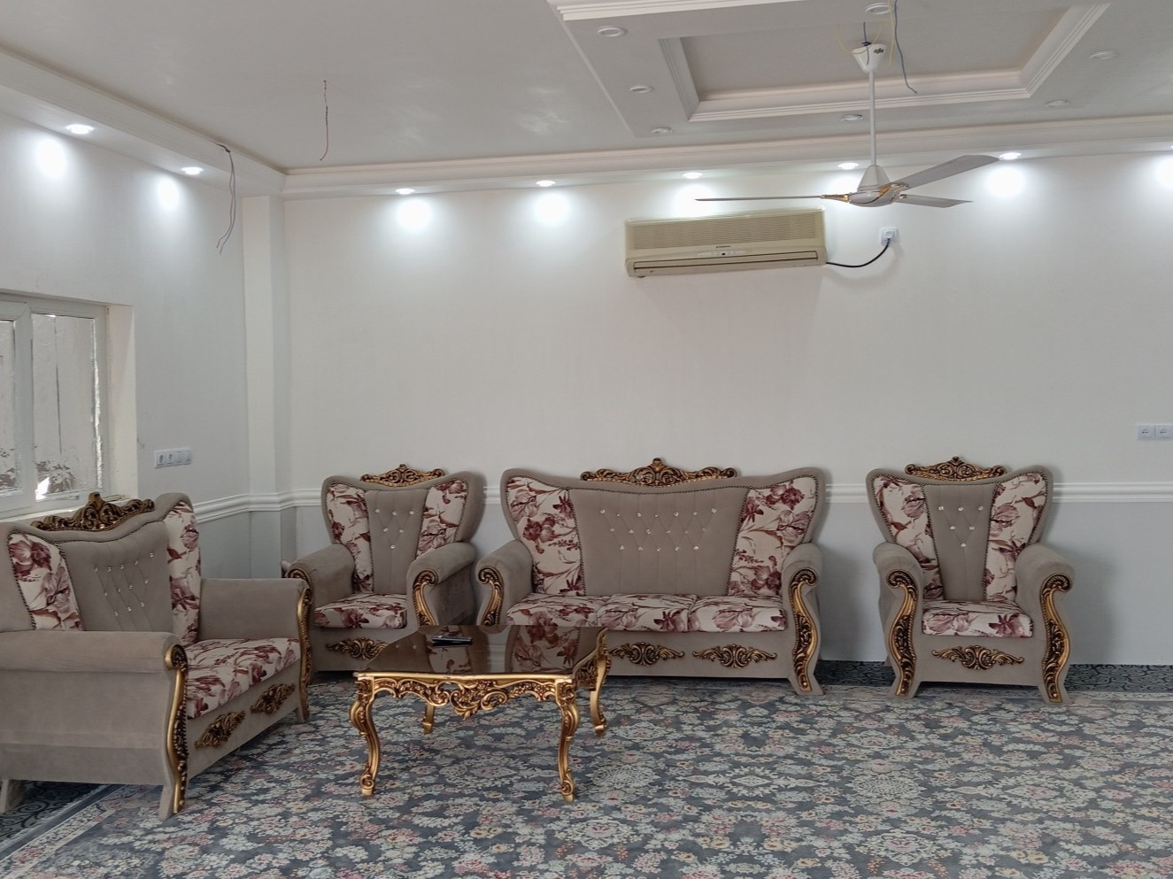اتاق پذیرایی