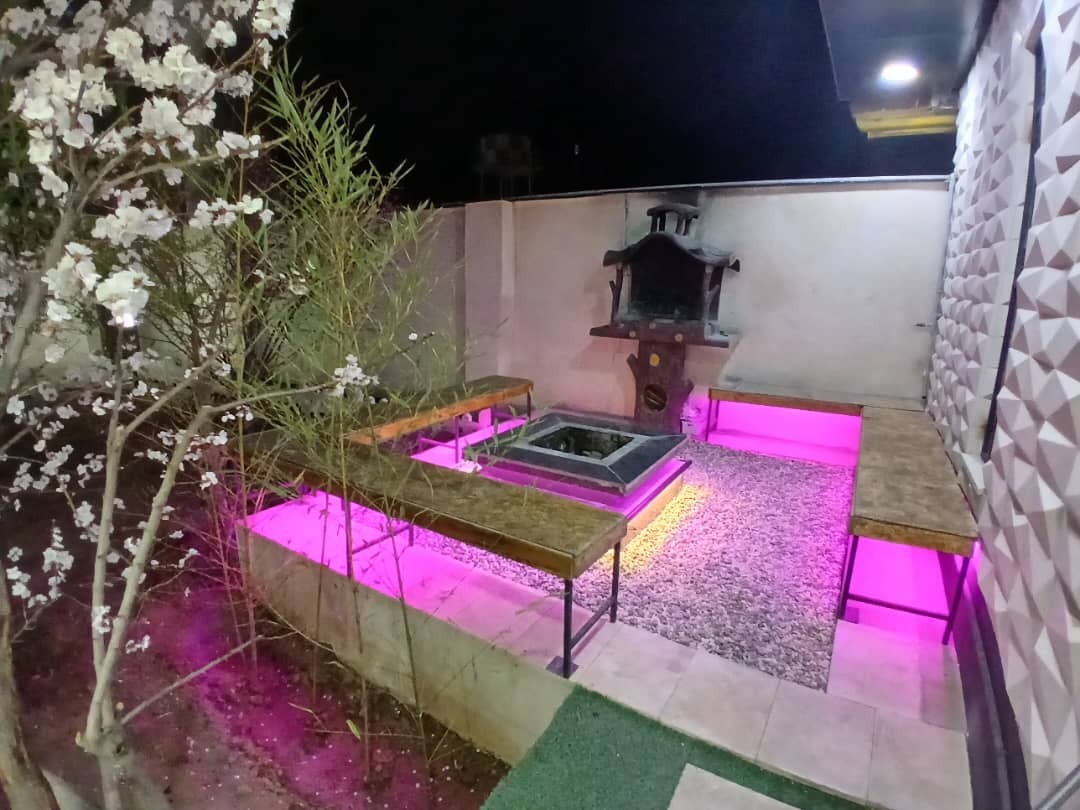 حیاط حیاط